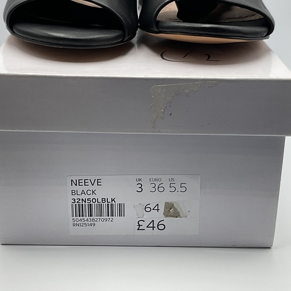 NWT Topshop Women’s Black Sandals/Long, Tie Up/Lace Up Strap/Animal Print - Picture 8 of 13